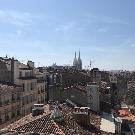 Grand Studio Avec Vue Sur Notre Dame De La Garde Marseille Exterior photo