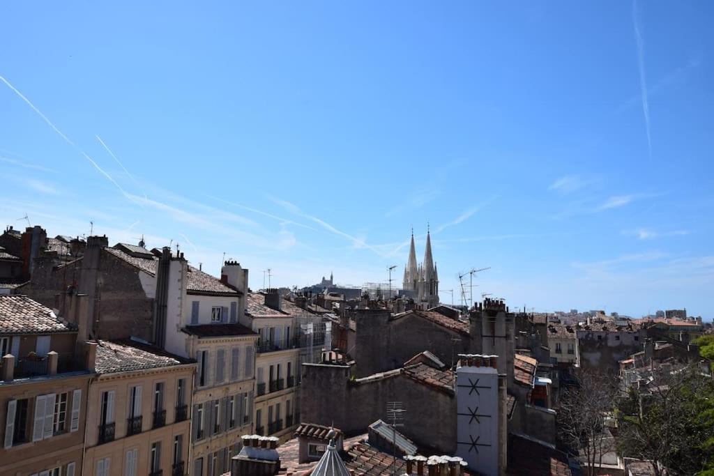 Grand Studio Avec Vue Sur Notre Dame De La Garde Marseille Exterior photo